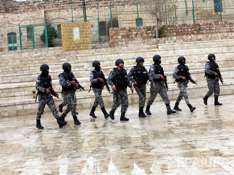 В Иордании силы безопасности вступили в перестрелку с вероятными сообщниками террористов