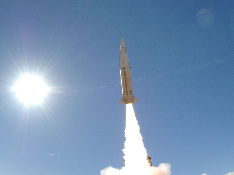США, як і раніше, проти передання Україні далекобійних ракет ATACMS для систем HIMARS і M270, але назвали іншу причину – ЗМІ