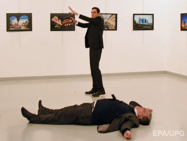 Эйдман: Убитый посол России стал жертвой авантюристической политики Путина