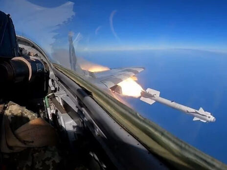 Авіація ЗСУ упродовж доби понад 20 разів атакувала позиції окупантів. Росіяни втратили літак і чотири дрони – Генштаб