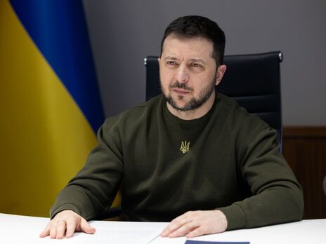 Зеленский о вероятности диалога с Россией: Макрон зря тратит время