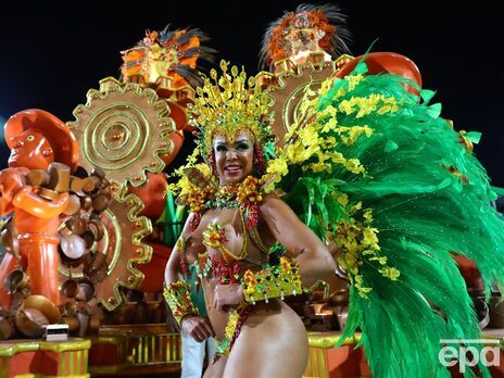 У Ріо-де-Жанейро відбувається карнавал. Фоторепортаж
