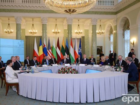 Белый дом: Байден и лидеры восточного фланга НАТО подтвердили непоколебимую поддержку Украины