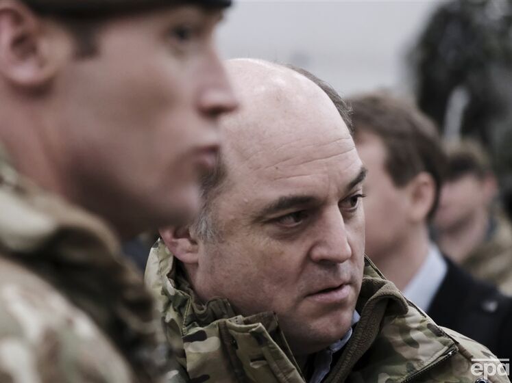 Воллес заявив, що Британія може передати Україні більше танків Challenger 2, ніж планувала