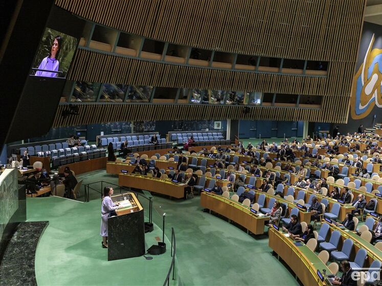 Генассамблея ООН приняла резолюцию о "справедливом и прочном мире" в Украине