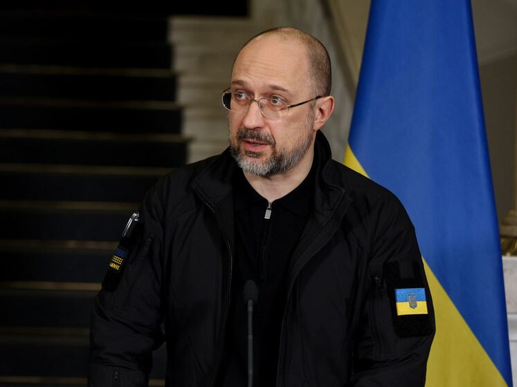 Шмыгаль объяснил, почему президент Украины и министры носят милитари-одежду