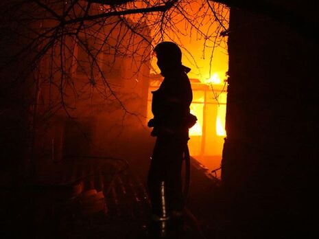 В Хмельницком в результате ночной атаки беспилотниками погиб спасатель 