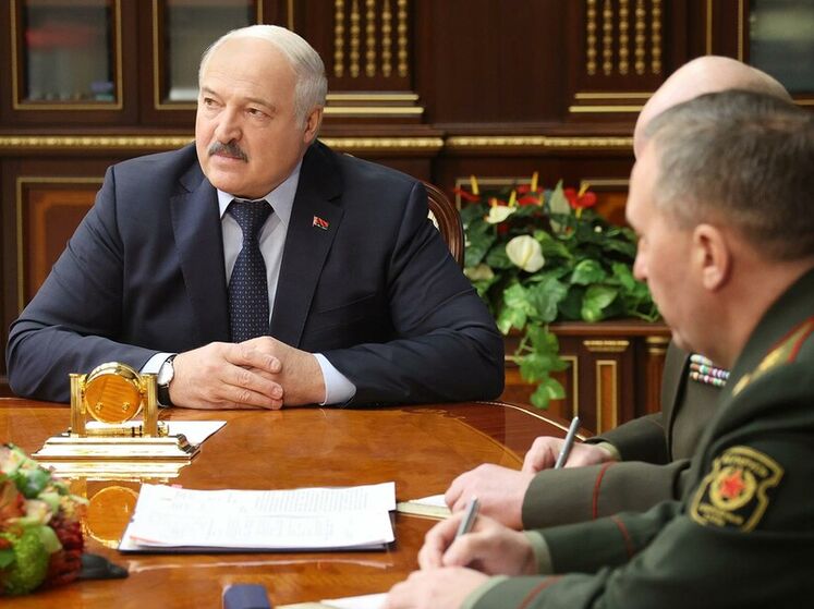 Лукашенко созвал совещание силовиков после взрывов в Мачулищах и потребовал усилить охрану границ Беларуси