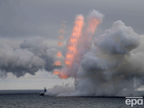 Окупанти вивели в Чорне море п'ять ракетоносіїв, загальний залп може сягати 32 