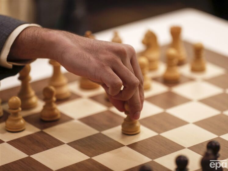 Федерація шахів РФ перейшла в Азійську федерацію. Від турнірів під егідою Європейського шахового союзу її усунули через війну