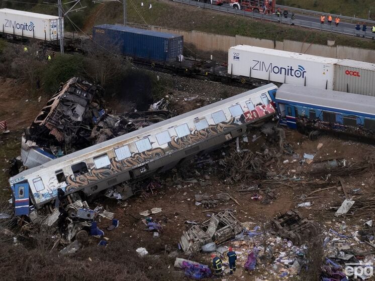 У Греції зіткнулося два потяги. 38 людей загинули, 85 поранено