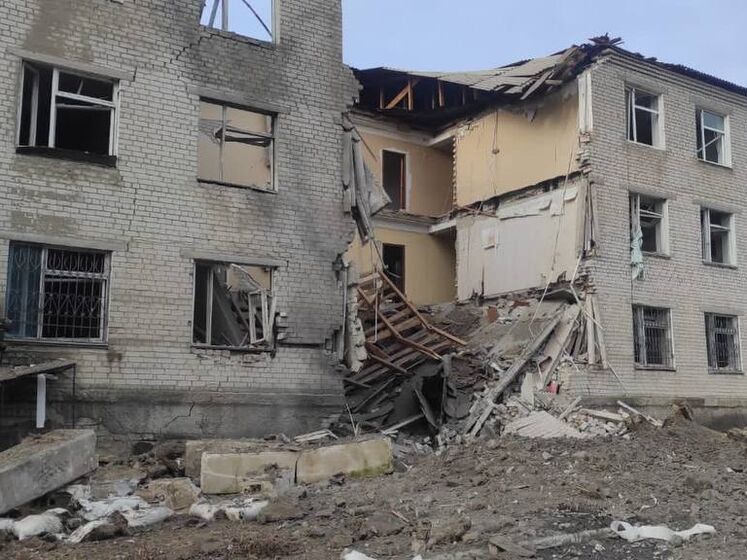 Оккупанты из артиллерии обстреляли приграничные районы Харьковской области, погибла женщина, повреждено зернохранилище – ОВА