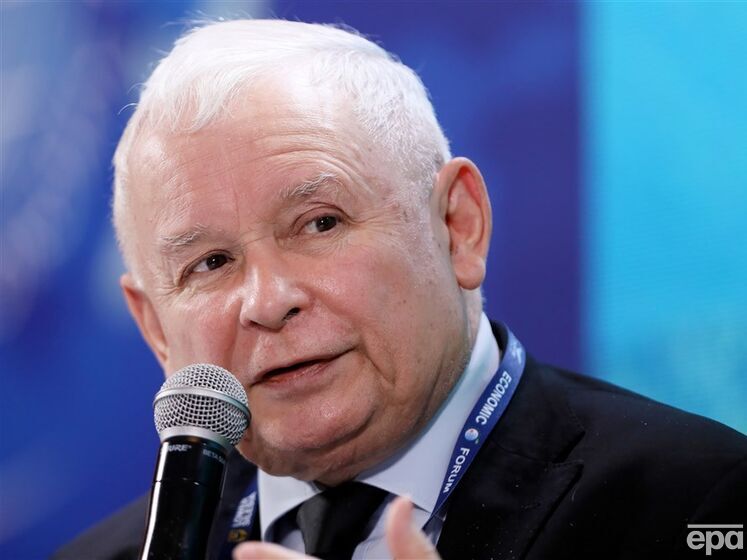 Качиньский заявил, что навязывание любых условий Украине играет на руку России