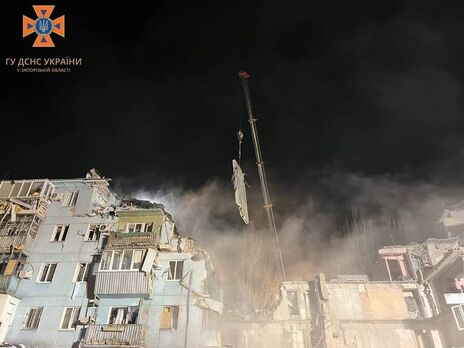 Ракетний удар по будинку в Запоріжжі. Кількість загиблих зросла до 13 осіб – ДСНС