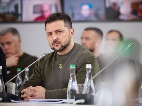 Зеленський звільнив низку високопоставлених співробітників СБУ у центральному та двох регіональних управліннях