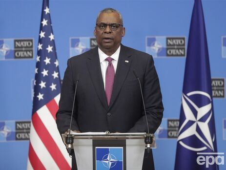 Бахмут имеет больше символическое значение, чем стратегическое. Его падение не обязательно будет означать, что Россия изменила ход борьбы – Остин