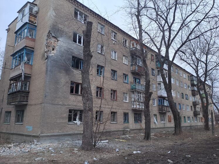 Унаслідок масованих ракетних та артилерійських обстрілів загинув один і поранено сімох жителів Донецької області – ОВА