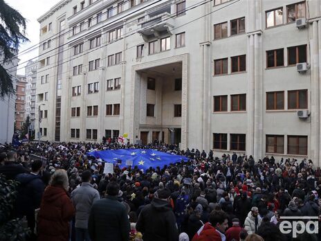 Тисячі протестувальників на мітингу у Тбілісі скандували 