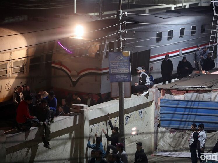 У Єгипті з рейок зійшов поїзд, є загиблі та десятки поранених