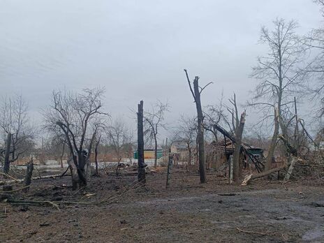 Россияне нанесли ракетный удар по Шостке, повреждены жилые дома и предприятие 
