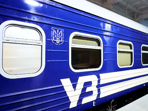 "Всех довезем". "Укрзалізниця" сообщила об опозданиях поездов в результате российского ракетного удара