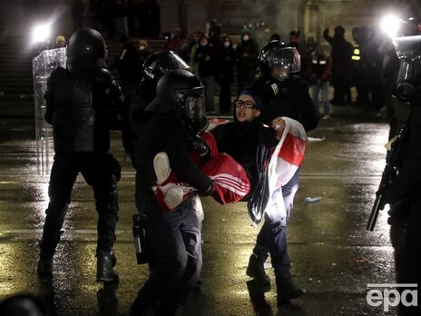 У Грузії звільнили із СІЗО 132 зі 133 затриманих під час акцій протесту. Одного підозрюють у нападі на поліцейського