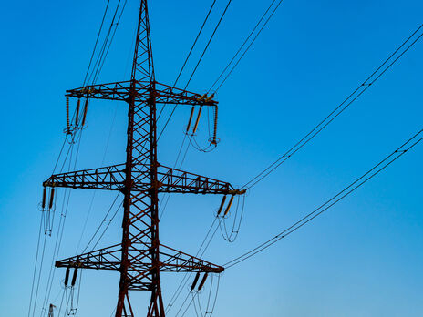 Цінові обмеження на ринку електроенергії заважають залученню великих інвестицій в енергетику – Центр Разумкова