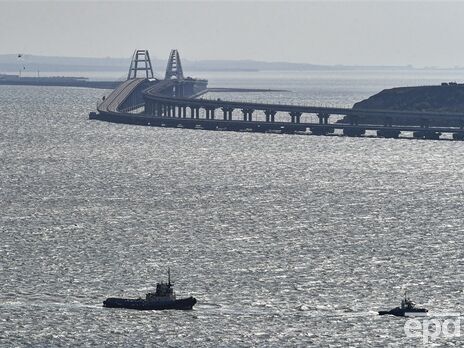 Несколько газовых танкеров не смогли пройти под Крымским мостом – СМИ