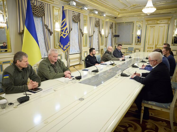 Україна розпочала переговори з Норвегією щодо навчання українських пілотів – Зеленський