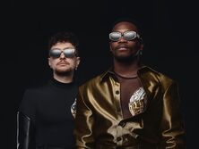 Из-за Щегеля и Голубкова группа The Hypnotunez не смогла выехать за границу. Жадан, Tvorchi, Серга отреагировали