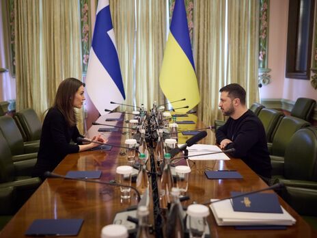 Зеленський і прем'єрка Фінляндії обговорили у Києві санкції проти РФ і відновлення України, але головними темами були оборона та безпека