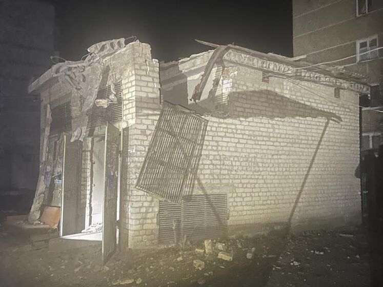 Росіяни ввечері обстріляли з артилерії Курахове, пошкоджено вісім багатоповерхівок і трансформаторну підстанцію – Донецька ОВА