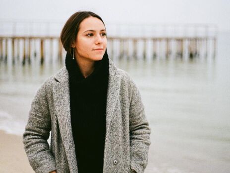 Интересы российского режиссера, который планировал снимать в Украине фильм о детях Бахмута, представляла украинская актриса Урсуляк