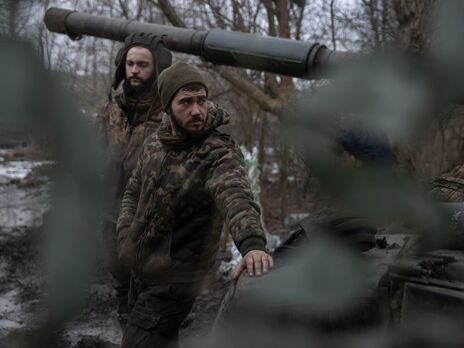 РФ атакует на пяти направлениях, украинские военные поразили 19 районов скопления сил противника – Генштаб ВСУ