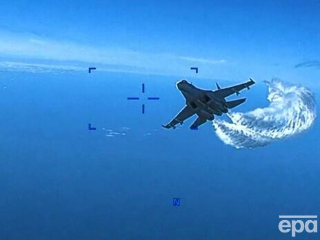 США оприлюднили відео, на якому російський Су-27 скидає паливо на MQ-9 Reaper