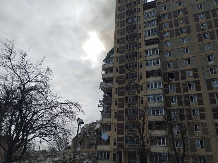 Россия нанесла авиаудар по многоэтажному дому в Авдеевке. Фото