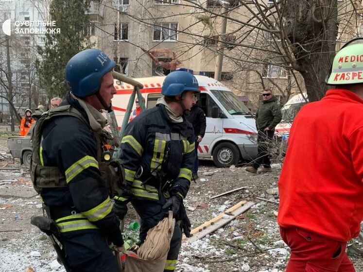 В больнице скончался один из пострадавших в результате ракетного удара РФ по Запорожью – горсовет