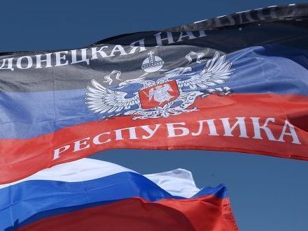 В "ДНР" заявляют о "безнадежной серости" и подковерной борьбе боевиков за денежные потоки