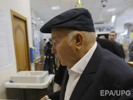 Экс-мэр Москвы Лужков заявил, что у него воспаление правого легкого