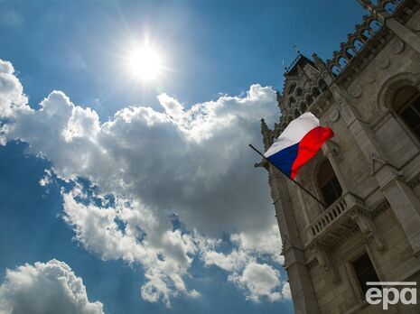 Чехія продовжила заборону на видавання віз росіянам і білорусам