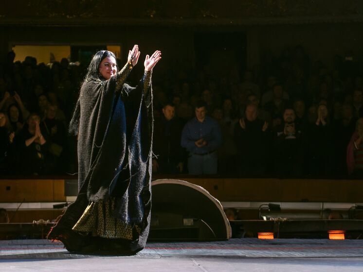 У США відбудеться благодійний аукціон за участю оперної співачки Монастирської на підтримку ЗСУ