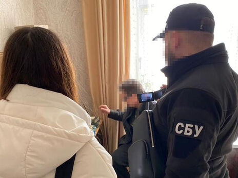 СБУ объявила о подозрении руководителю одесской компании, которая поставляла в РФ сырье для производства лазерных прицелов