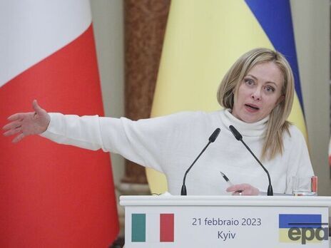 Шустер: Мелоні стала на позицію нетерпимості до вторгнення РФ в Україну – вона змиває плями, які залишила історія Муссоліні на її політичному тілі