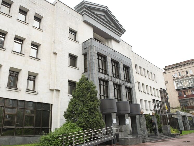 ВАКС засудив за хабарництво до 8,5 року позбавлення волі голову суду Київської області. ЗМІ назвали його ім'я
