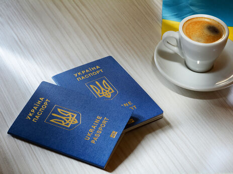 Украинский паспорт можно будет оформить еще в одной стране через ГП 