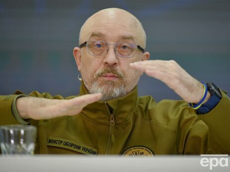 Резніков показав бронемашини Strykers і Cougars, передані США