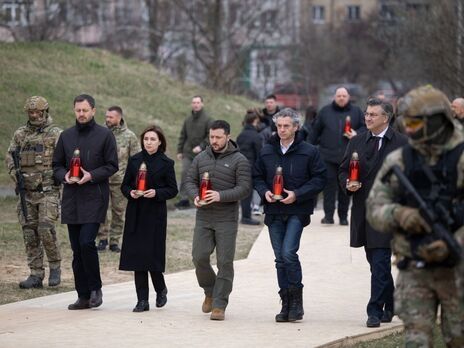 В Украину прибыли Санду и премьеры трех стран – Словакии, Словении и Хорватии. С Зеленским они почтили память погибших в Буче