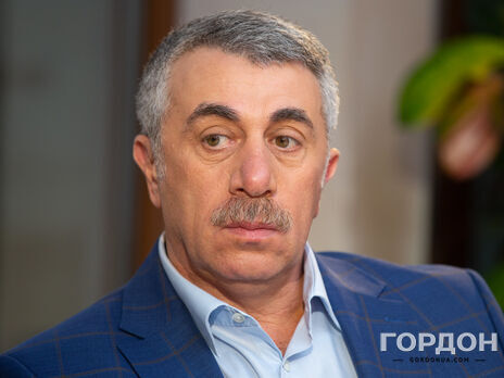 Комаровський: Дай Путіну бог або шарфика, або табакерки