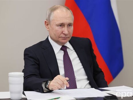Международный уголовный суд в марте выдал ордер на арест Путина