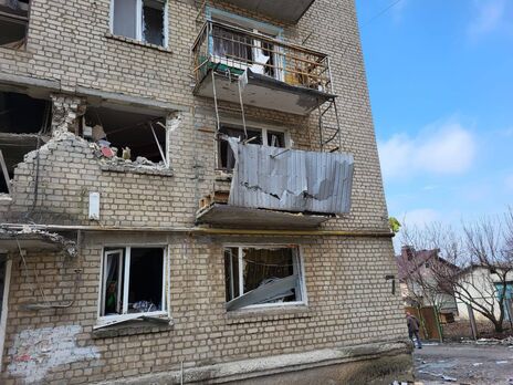 Окупанти обстріляли прикордонні райони Харківської області, поранено жінку, пошкоджено житлові будинки – ОВА